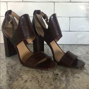 Banana Republic Cognac heels